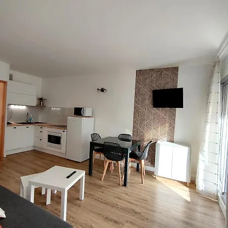 Pour 8 Personnes A Gourette Lägenhet